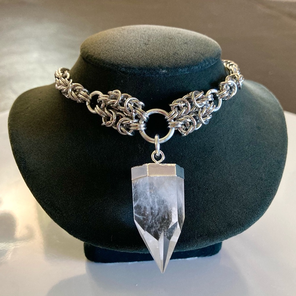 Handmade big Genuine clear crystal quartz maille silver boho choker necklace .
